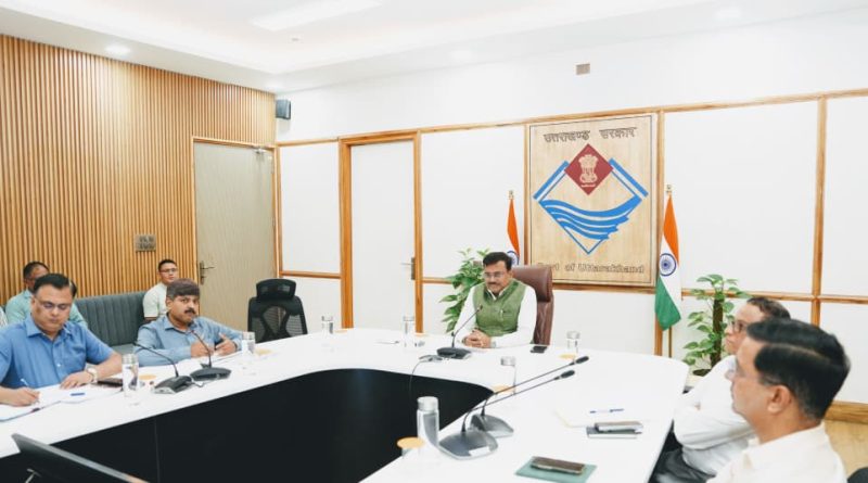 मुख्य सचिव आनन्द बर्द्धन ने की वाह्य सहायतित परियोजनाओं की प्रगति की समीक्षा